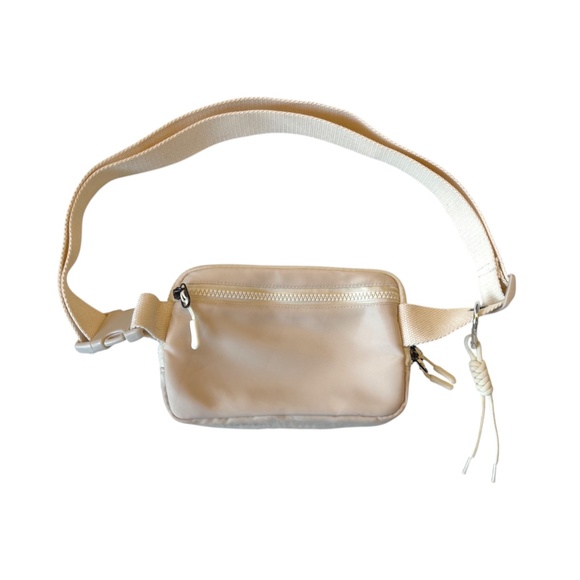 🌼3 for $25 - Cream Belt Bag - Picture 2 of 2